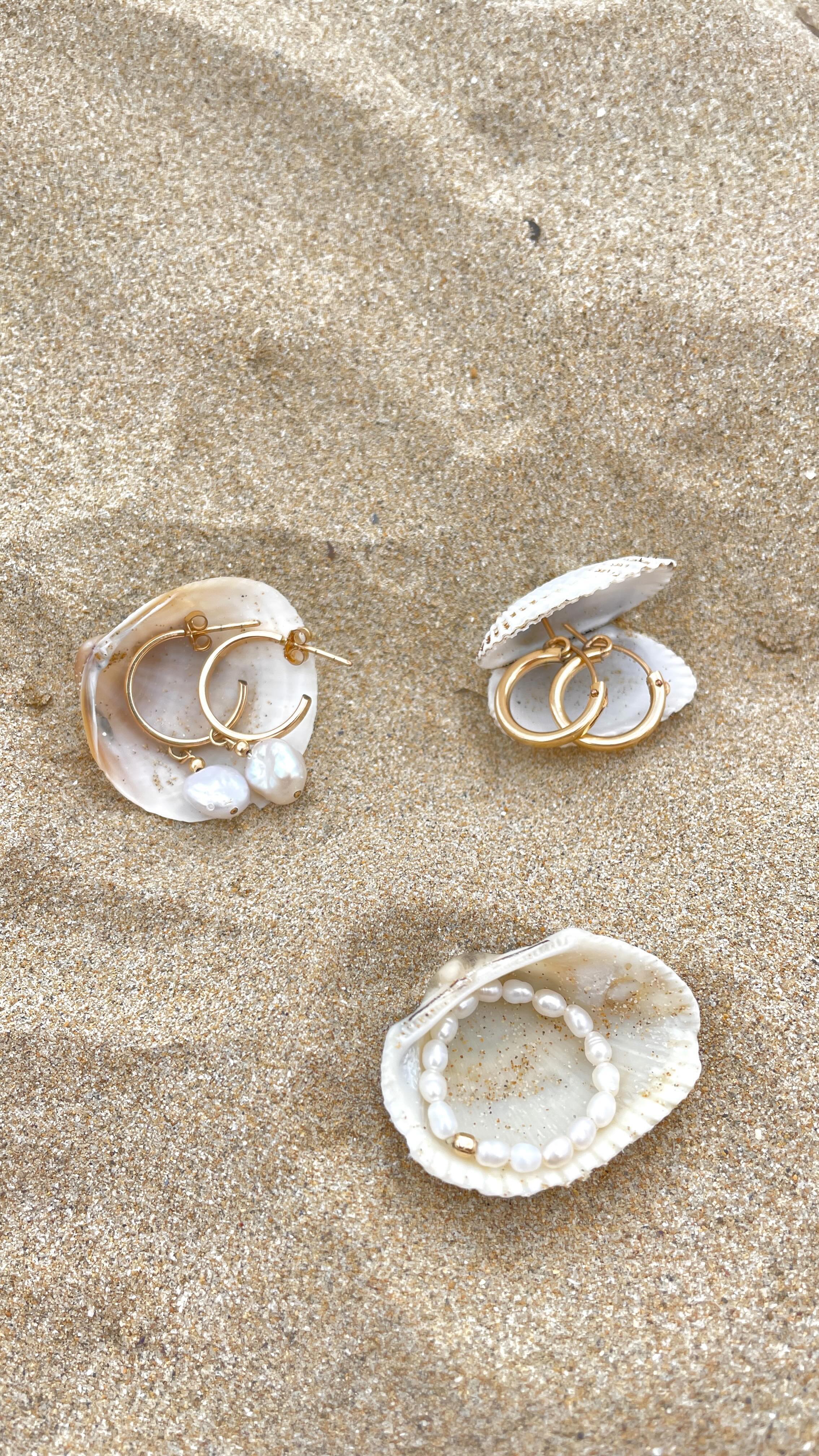 Schmuckschätze aus Gold und Perlen